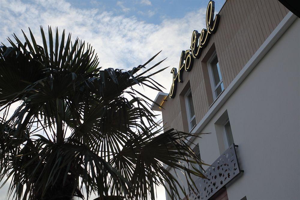 The Originals Boutique Hotel Saint James, Montaigu-Vendee, Nantes Sud Exterior photo